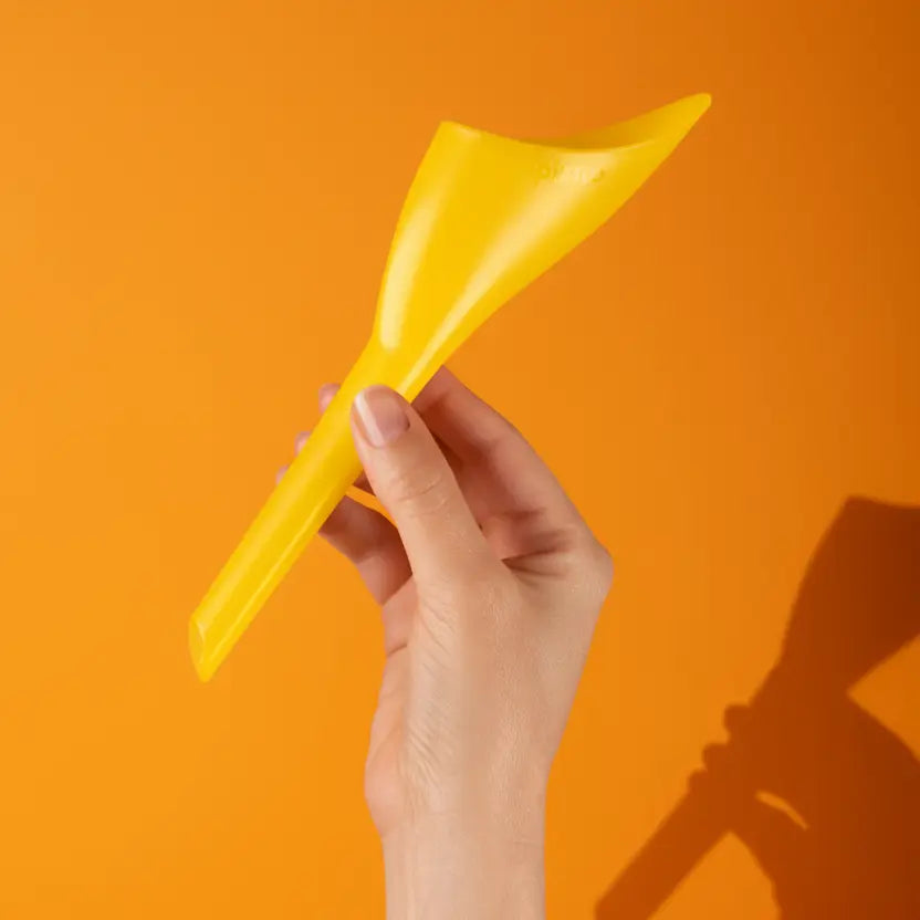 Pipizito Funil Urinário Reutilizável - Amarelo pipizito - faça xixi em pé